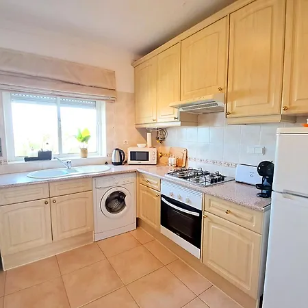 Oasis Parque 1 アパート