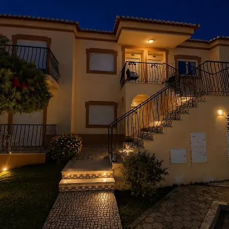 Oasis Parque 1 *